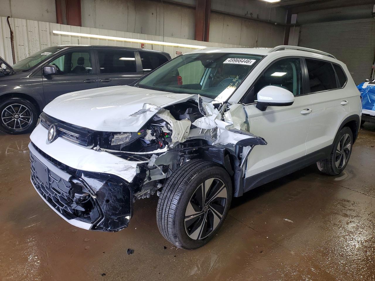 2025 Volkswagen Taos SE, VIN 3VVVC7B22SM072002 — Side