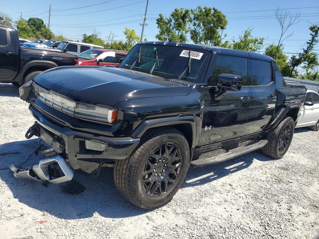 2025 GMC HUMMER EV Pickup 2X, VIN 1GT40BDD3SU110160 — Front end