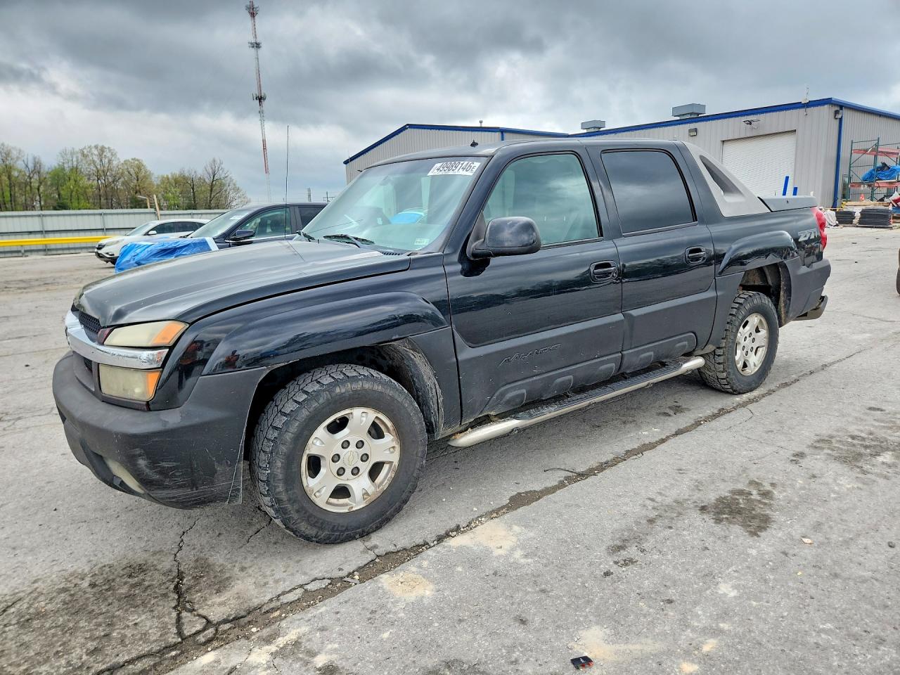 2002 Chevrolet Avalanche, VIN 3GNEK13T72G117530 — Rear end