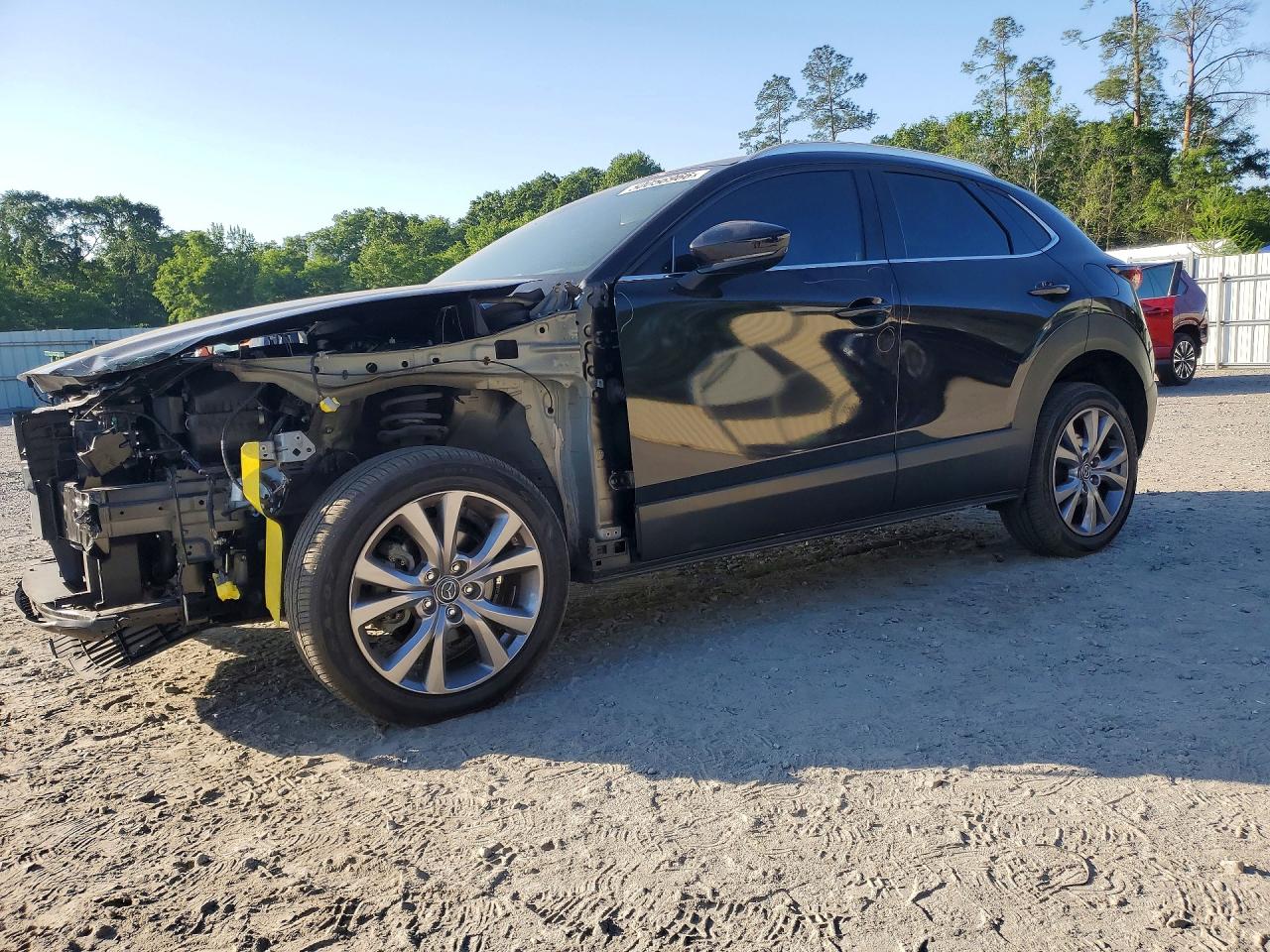 2022 Mazda CX-30 S Premium, VIN 3MVDMBDL1NM407642 — Front end