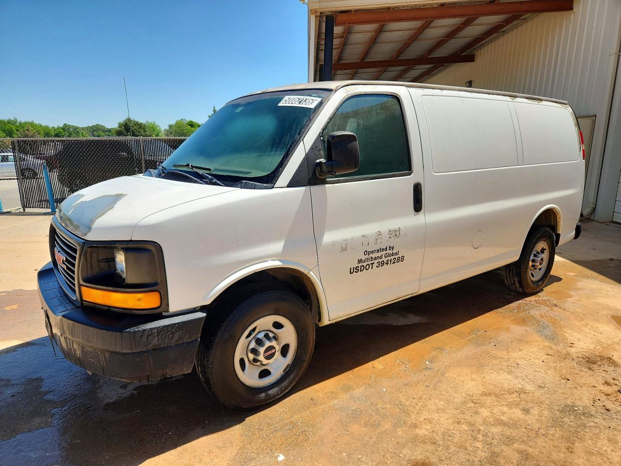 2011 GMC Savana Cargo, VIN 1GTW7FCA4B1190895 — Rear end