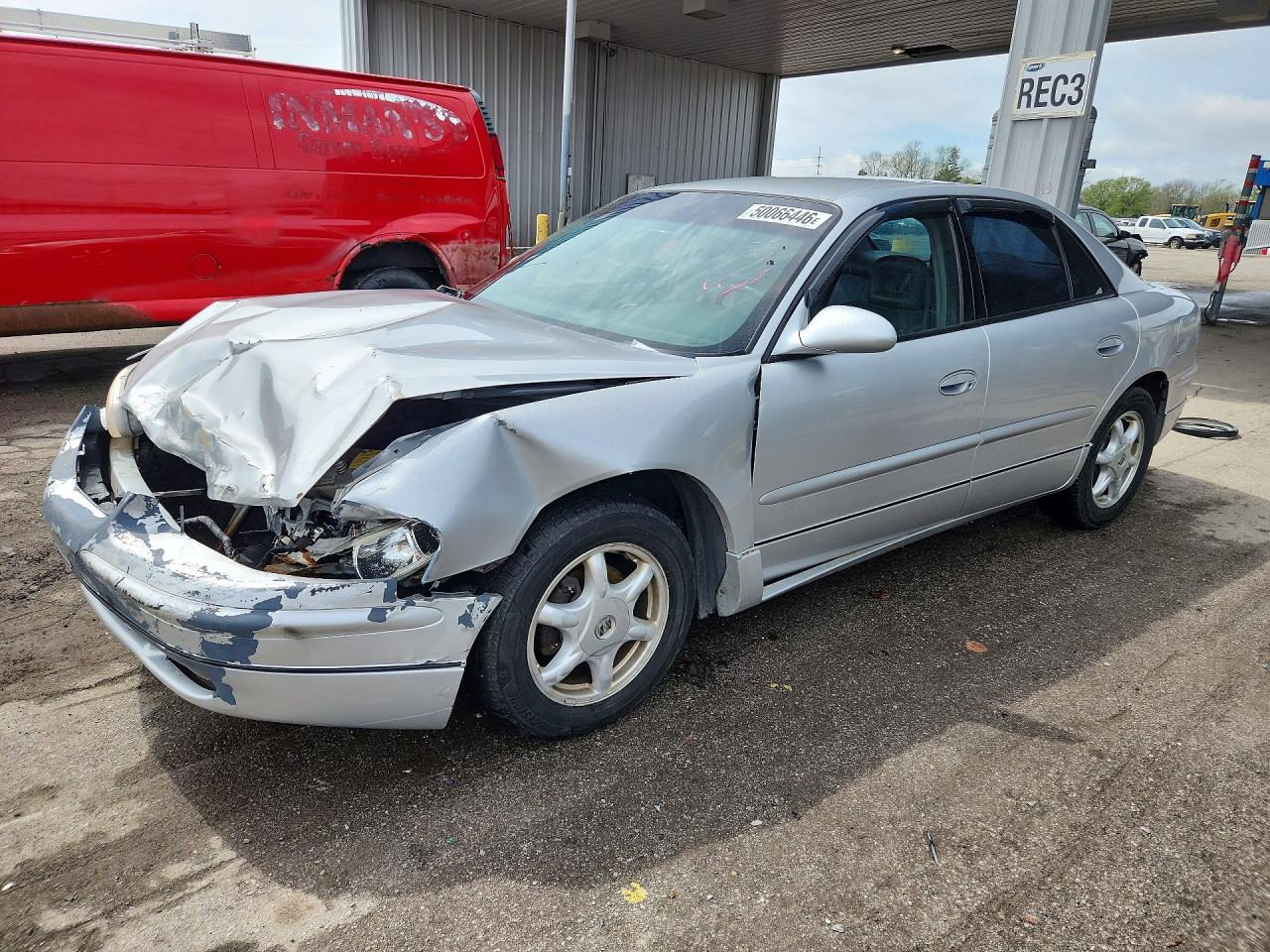 2003 Buick Regal LS, VIN 2G4WB52K331162645 — Front end