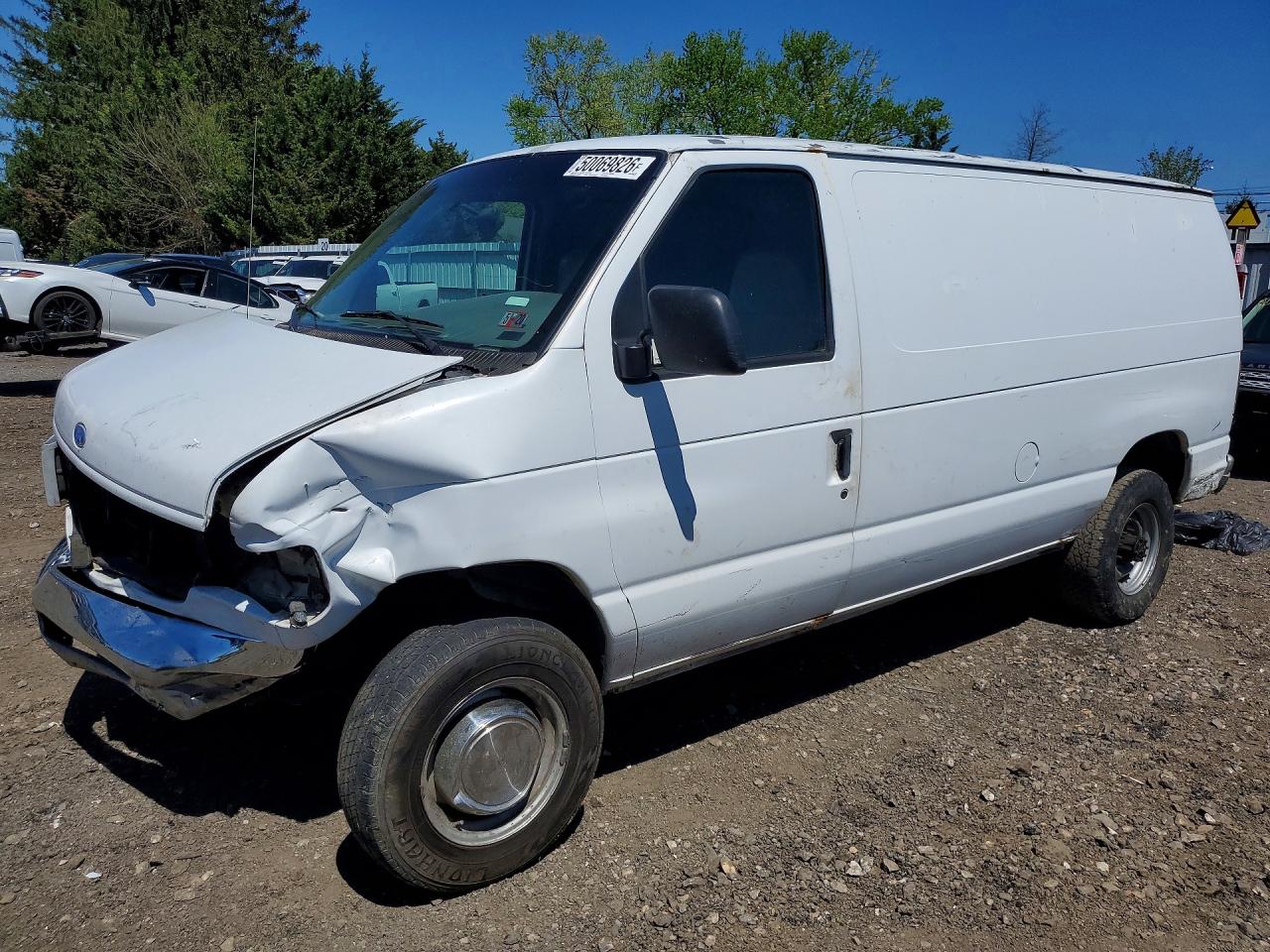 1997 Ford Econoline Cargo, VIN 1FTJE34L1VHA32606 — Front end