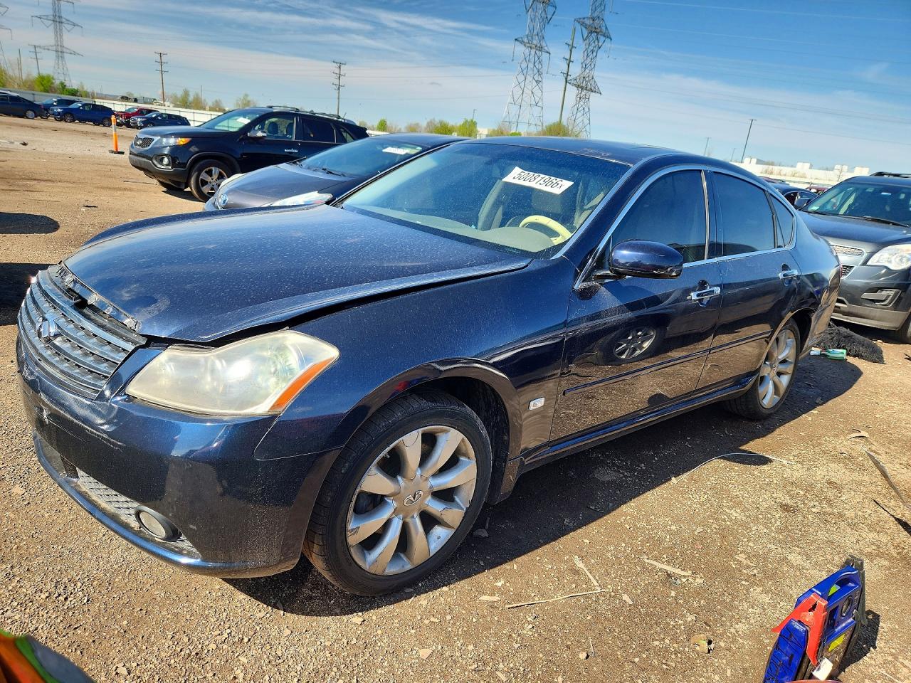 2007 Infiniti M x, VIN JNKAY01FX7M450031 — Side
