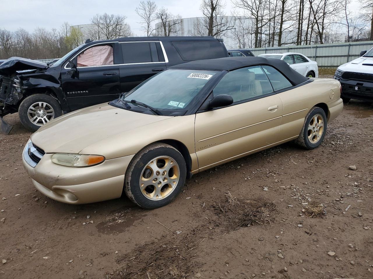 1998 Chrysler Sebring JXi, VIN 3C3EL55H2WT293246 — Перед