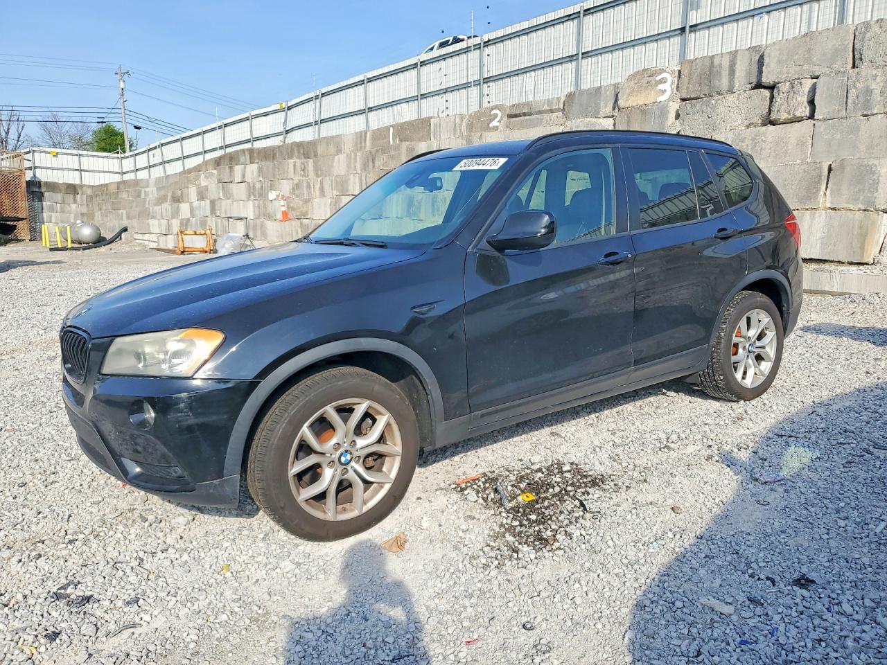 2011 BMW X3 35i, VIN 5UXWX7C53BL734038 — Front end