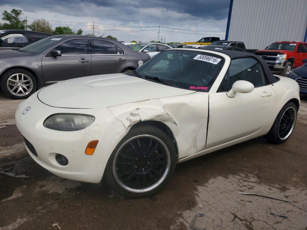 2006 Mazda MX-5 Miata Touring, VIN JM1NC25FX60110181 — Front end