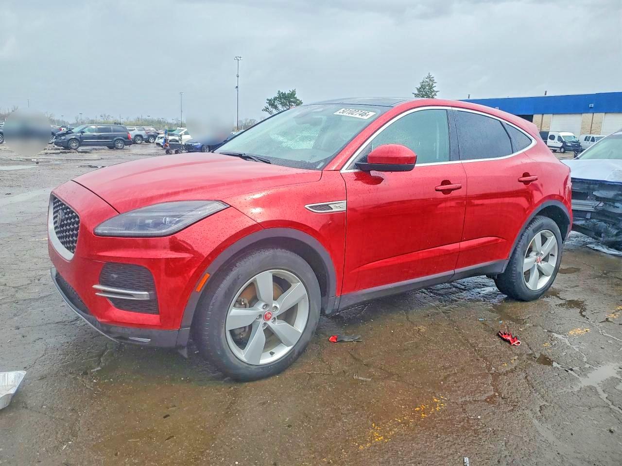 2022 Jaguar E-Pace SE, VIN SADFP2FX6N1029904 — Перед