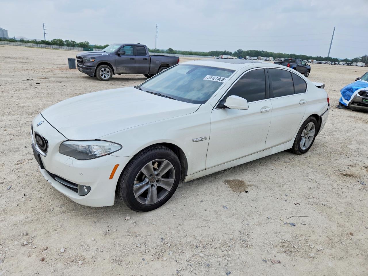2011 BMW 5 Series 528i, VIN WBAFR1C52BC749507 — Rear end
