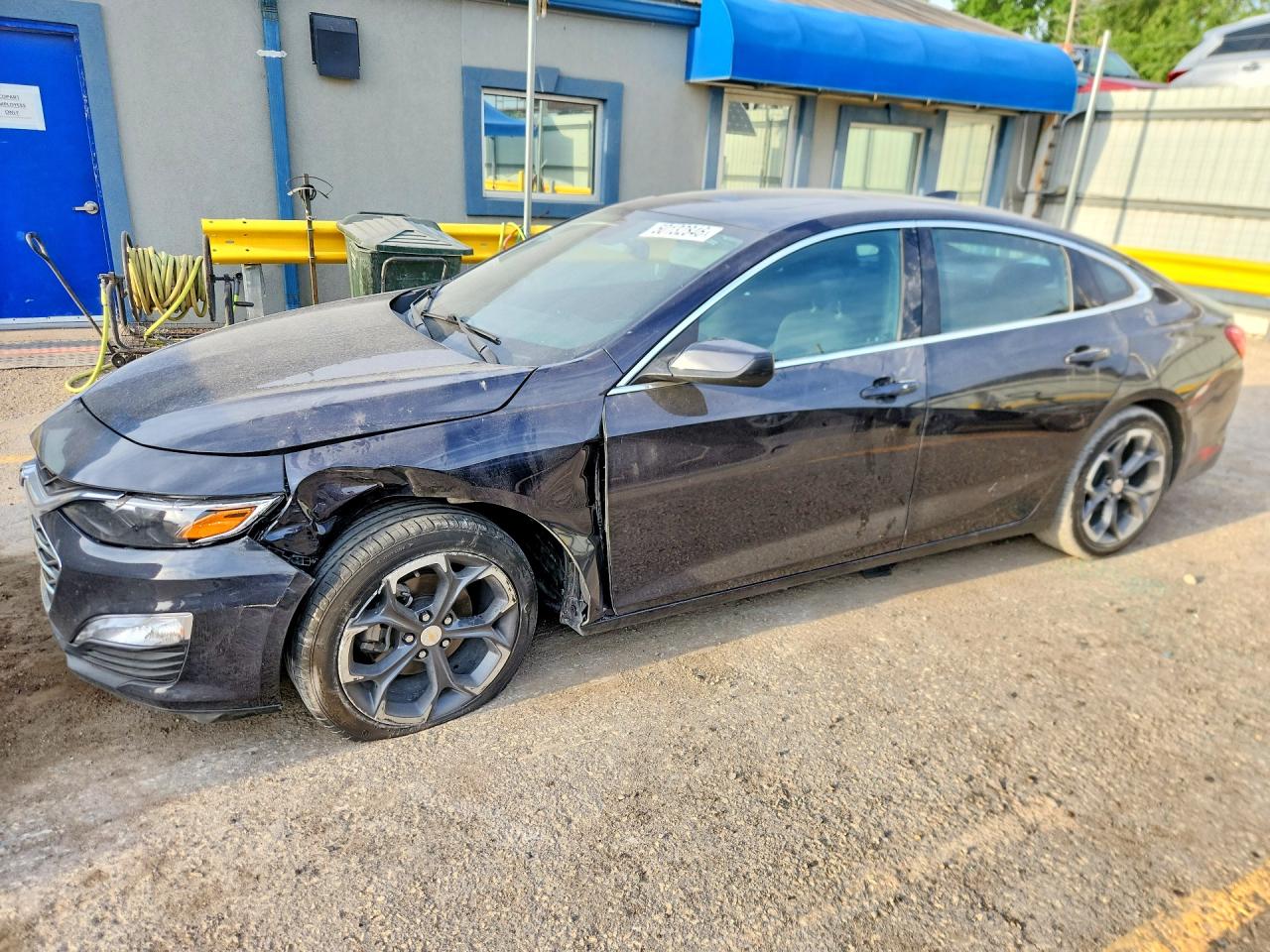 2023 Chevrolet Malibu LT, VIN 1G1ZD5ST3PF236061 — Front end