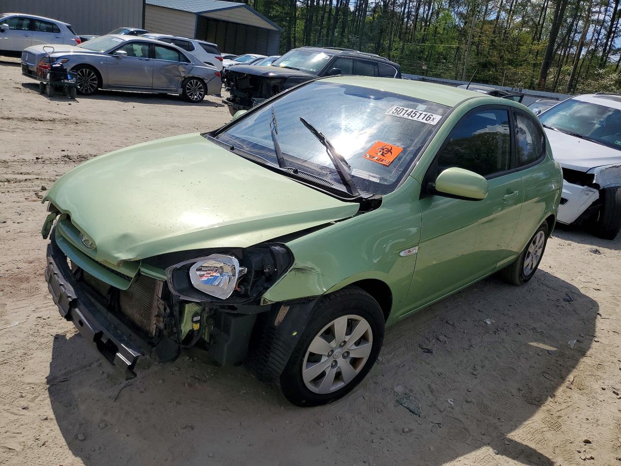 2011 Hyundai Accent GL, VIN KMHCM3AC2BU191536 — Перед