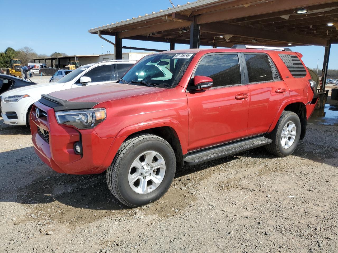 2021 Toyota 4Runner SR5 Premium, VIN JTENU5JR5M5903821 — Rear end