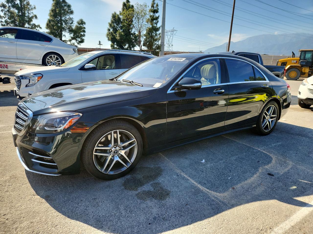 2018 Mercedes-Benz S 560, VIN WDDUG8DB0JA381938 — Minor dents and scratches