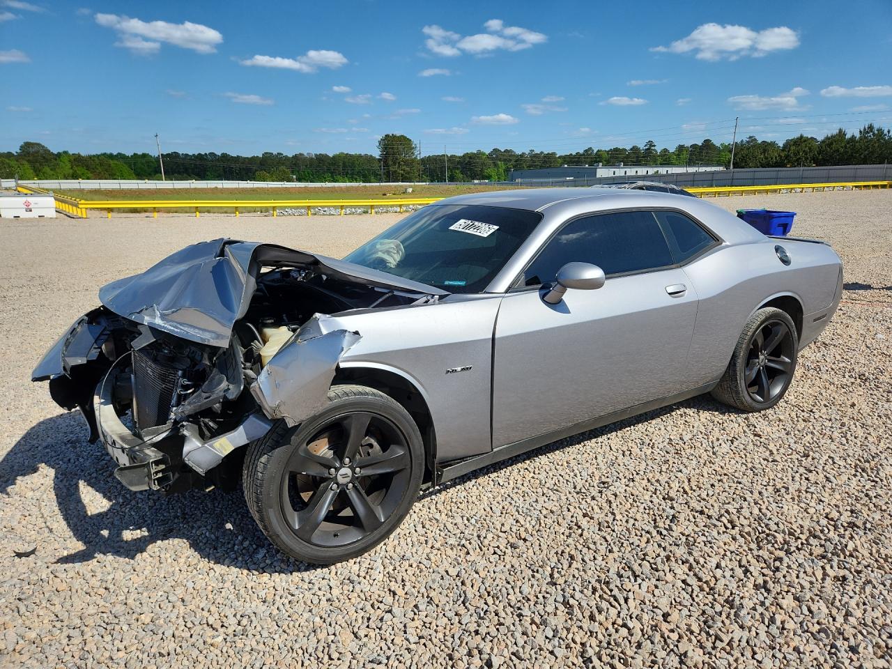2017 Dodge Challenger R/T, VIN 2C3CDZBT9HH517743 — Front end