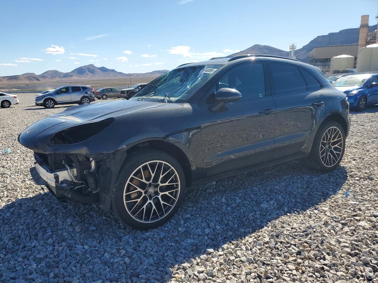 2019 Porsche Macan, VIN WP1AA2A51KLB03807 — Front end
