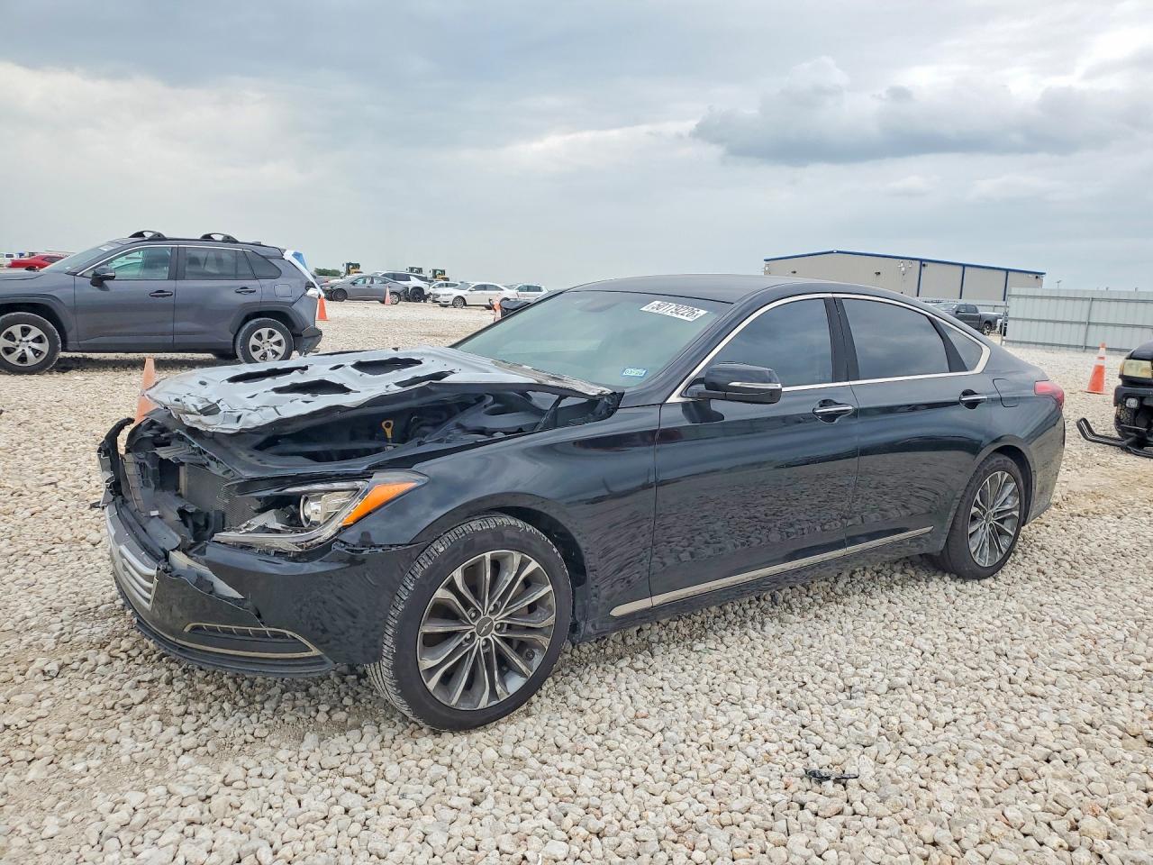 2016 Hyundai Genesis 3.8L, VIN KMHGN4JE7GU121298 — Перед