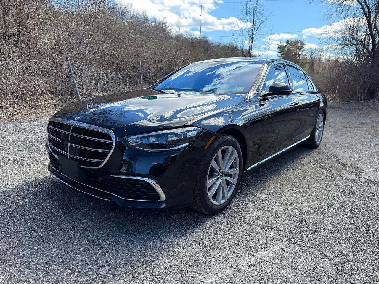 2022 Mercedes-Benz S 500, VIN W1K6G6DBXNA066843 — Normal wear