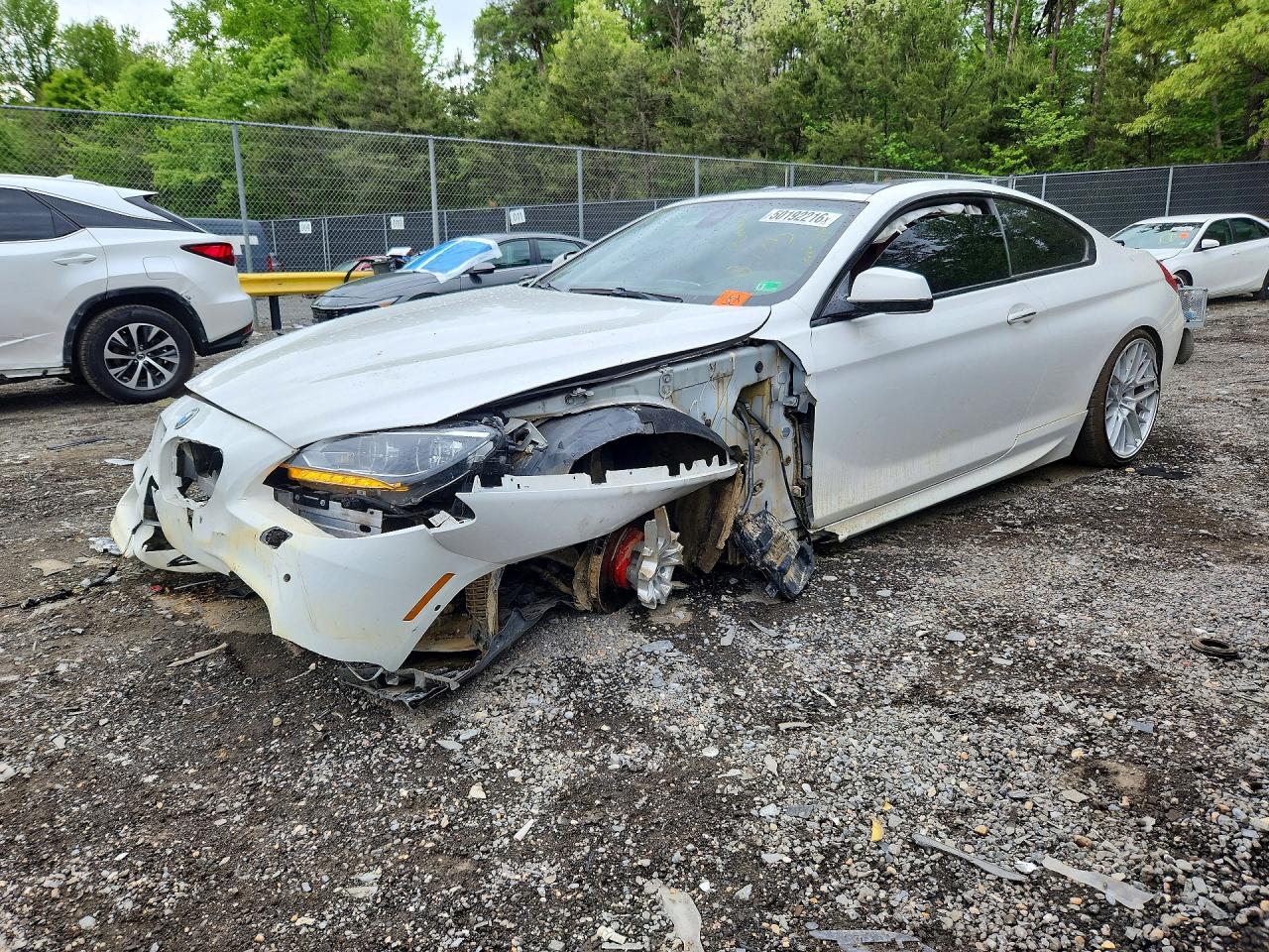 2014 BMW 6 Series 650i, VIN WBAYM9C58ED248075 — Front end
