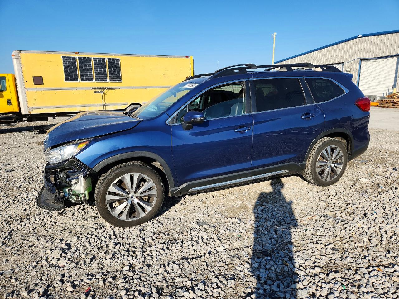 2021 Subaru Ascent Limited, VIN 4S4WMAPD5M3438302 — Front end
