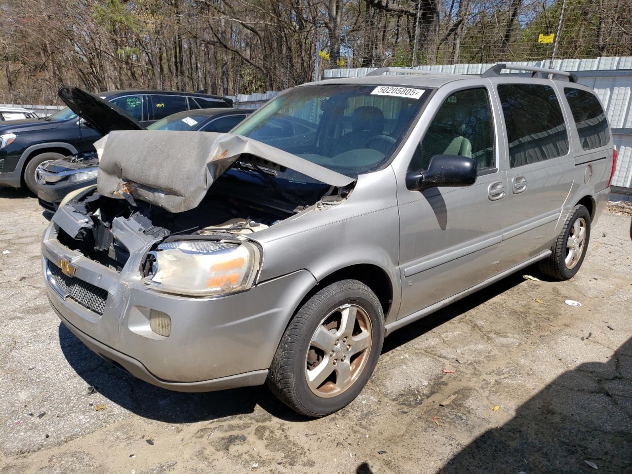 2007 Chevrolet Uplander 1LT, VIN 1GNDV33197D118616 — Front end
