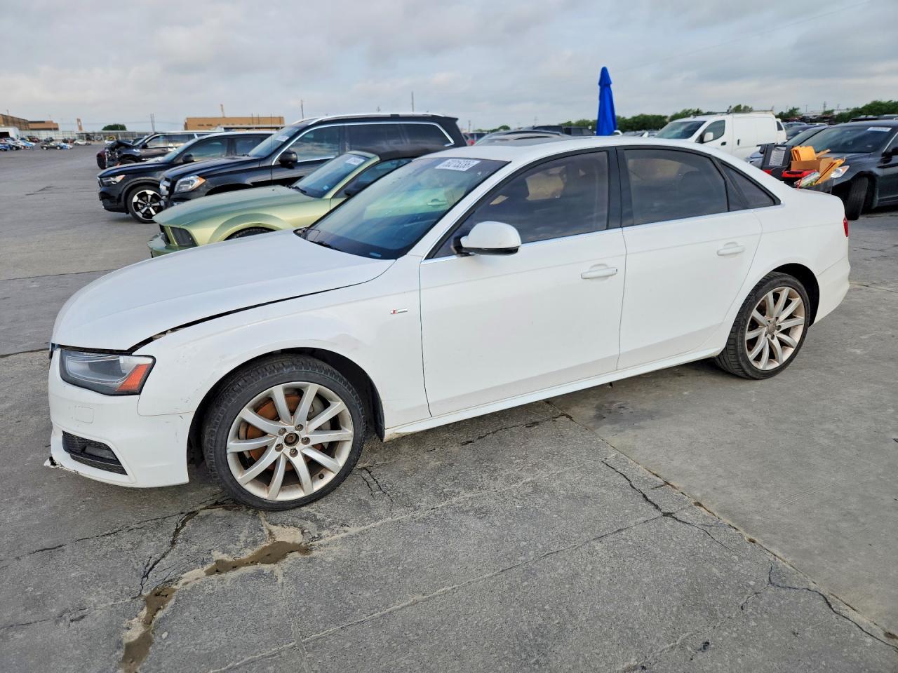2014 Audi A4 Premium, VIN WAUAFAFL1EA075041 — Vandalism