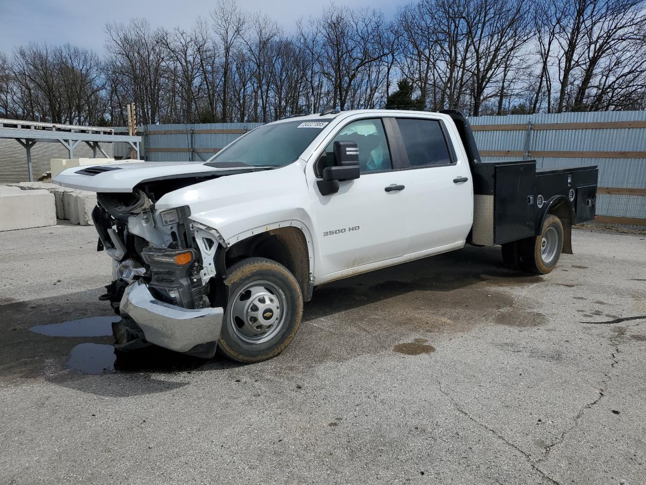 2022 Chevrolet Silverado 3500, VIN 1GB4YSE72NF330775 — Front end
