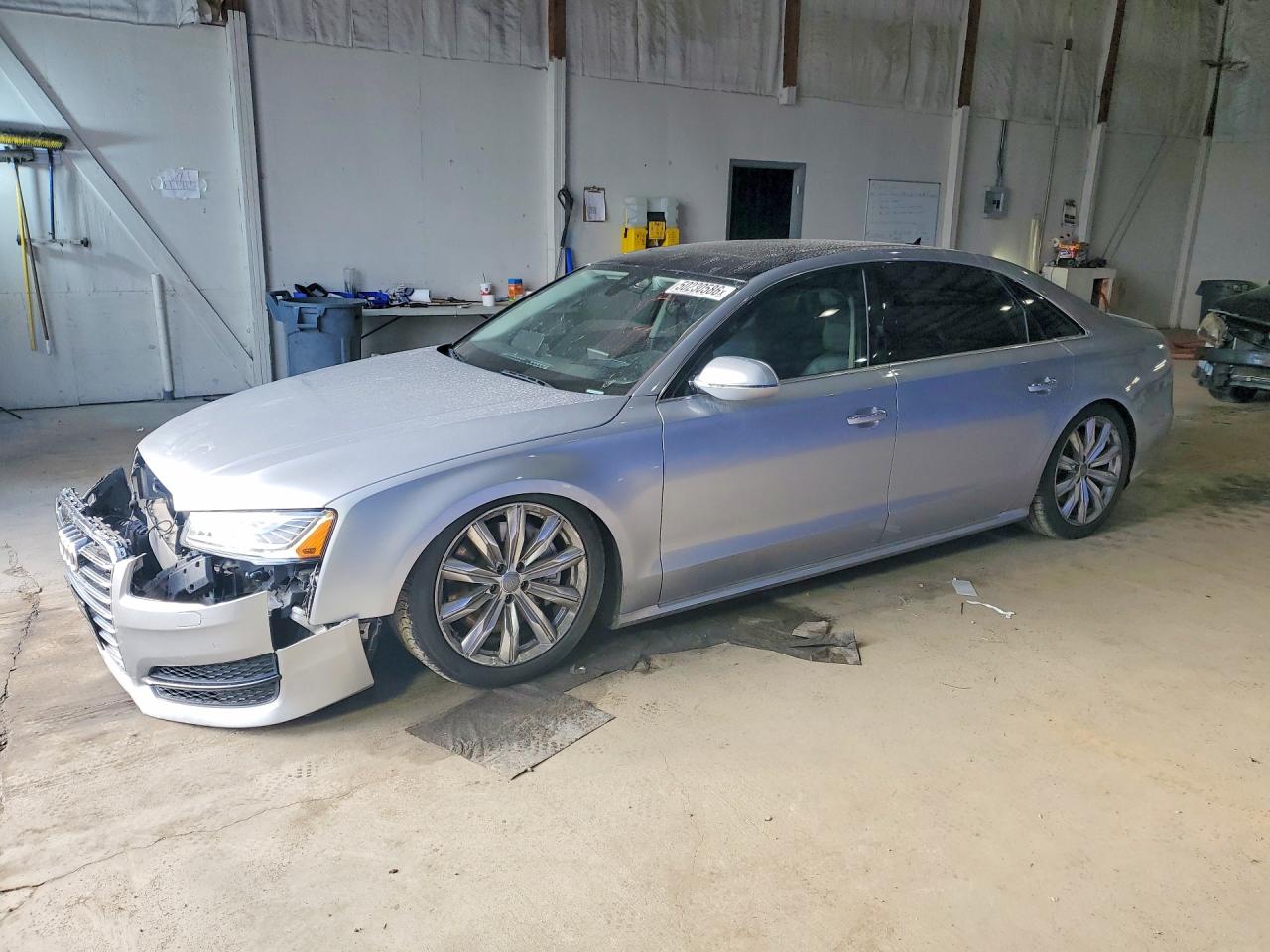 2017 Audi A8, VIN WAU44AFD7HN013118 — Front end