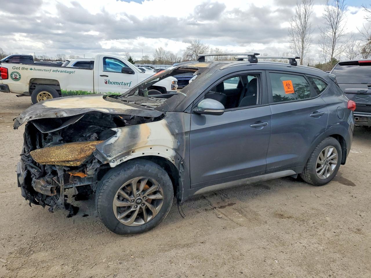 2018 Hyundai Tucson SEL, VIN KM8J33A41JU597552 — Engine fire