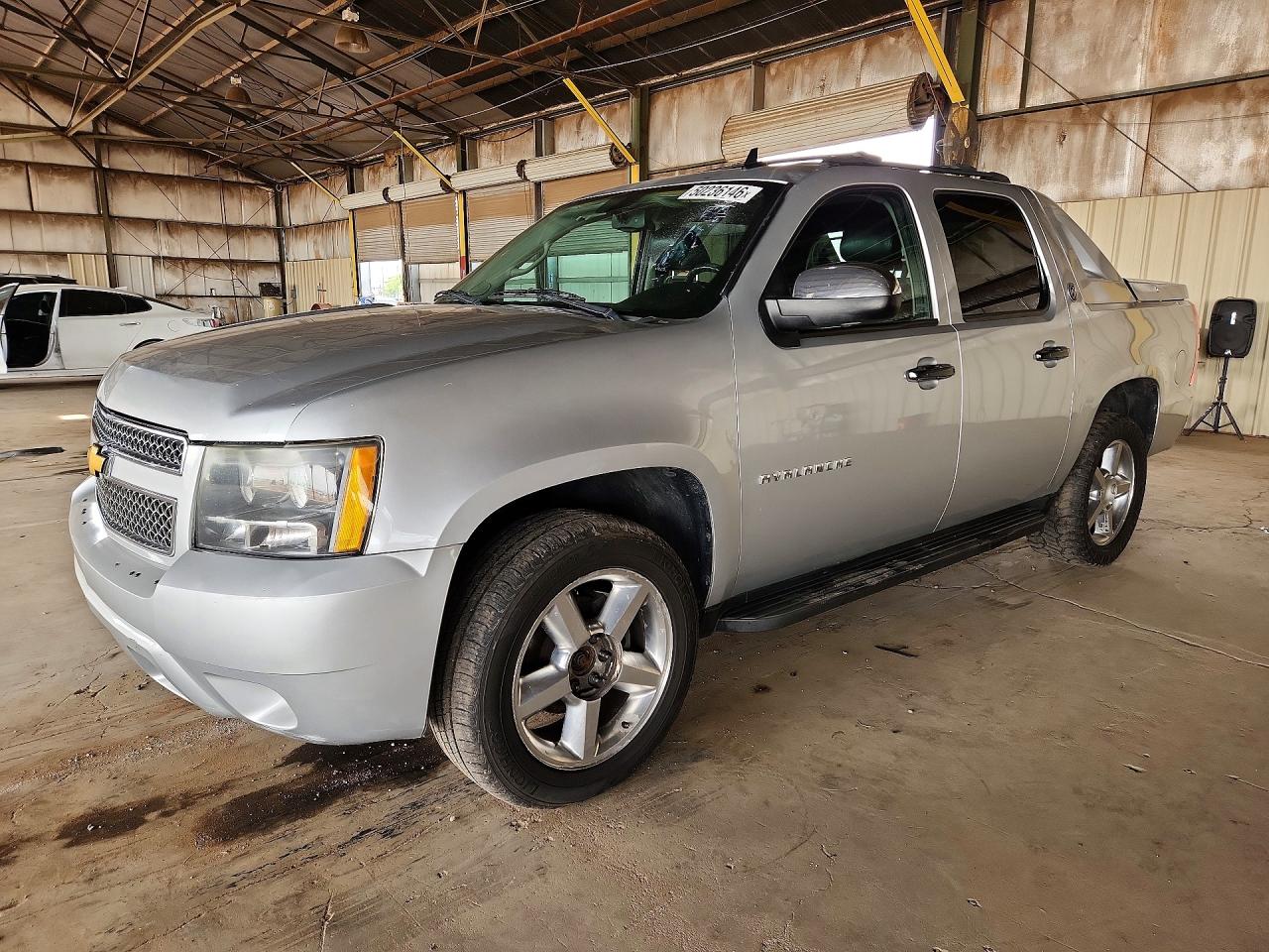 2013 Chevrolet Avalanche LT, VIN 3GNTKFE73DG133408 — Normal wear