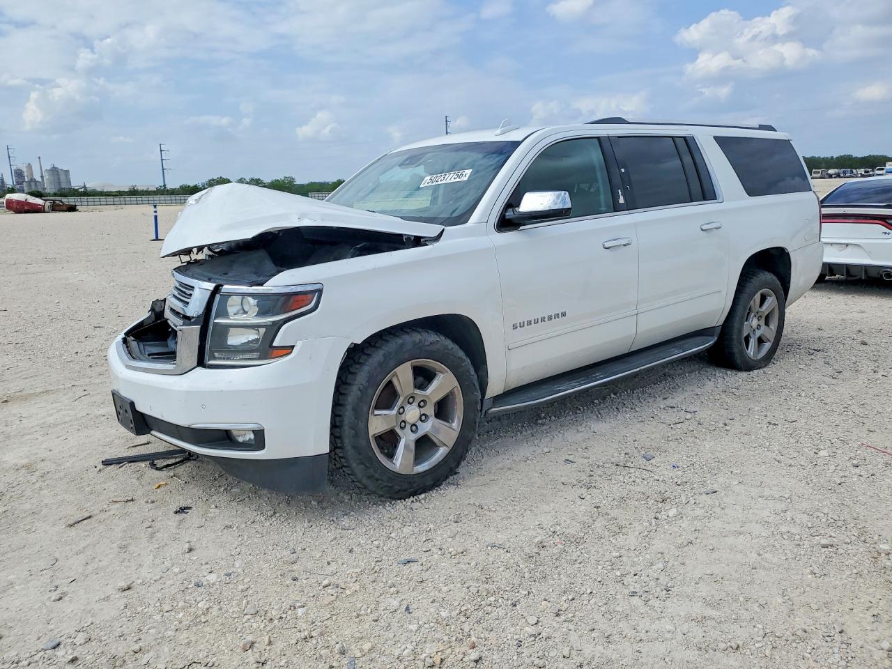 2018 Chevrolet Suburban Premier, VIN 1GNSKJKC8JR250705 — Front end