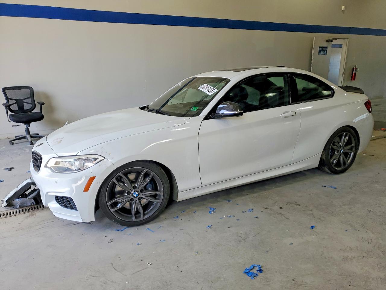 2015 BMW 2 Series M235i, VIN WBA1J7C55FV253941 — Front end
