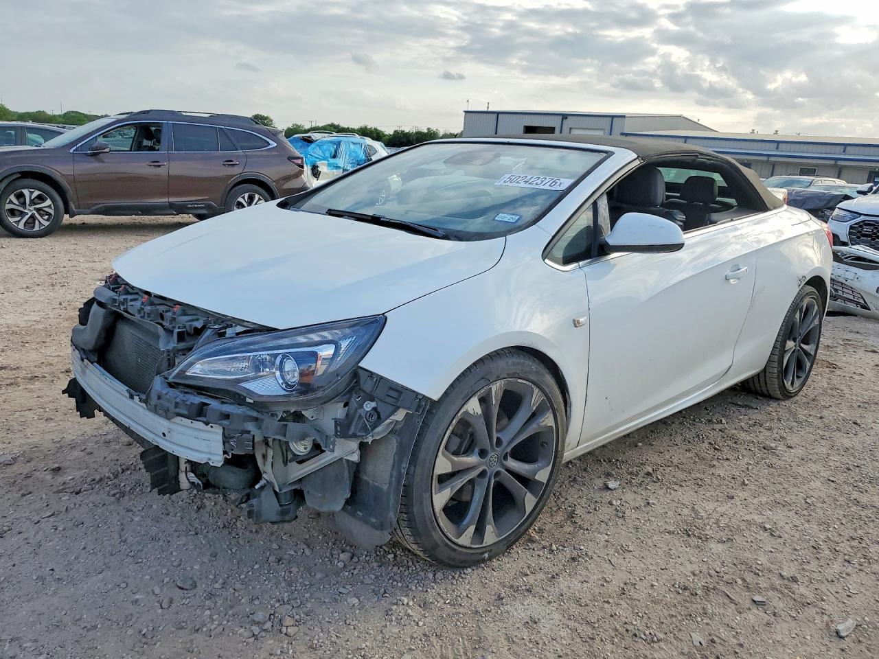 2019 Buick Cascada Premium, VIN W04WH3N51KG361220 — Front end