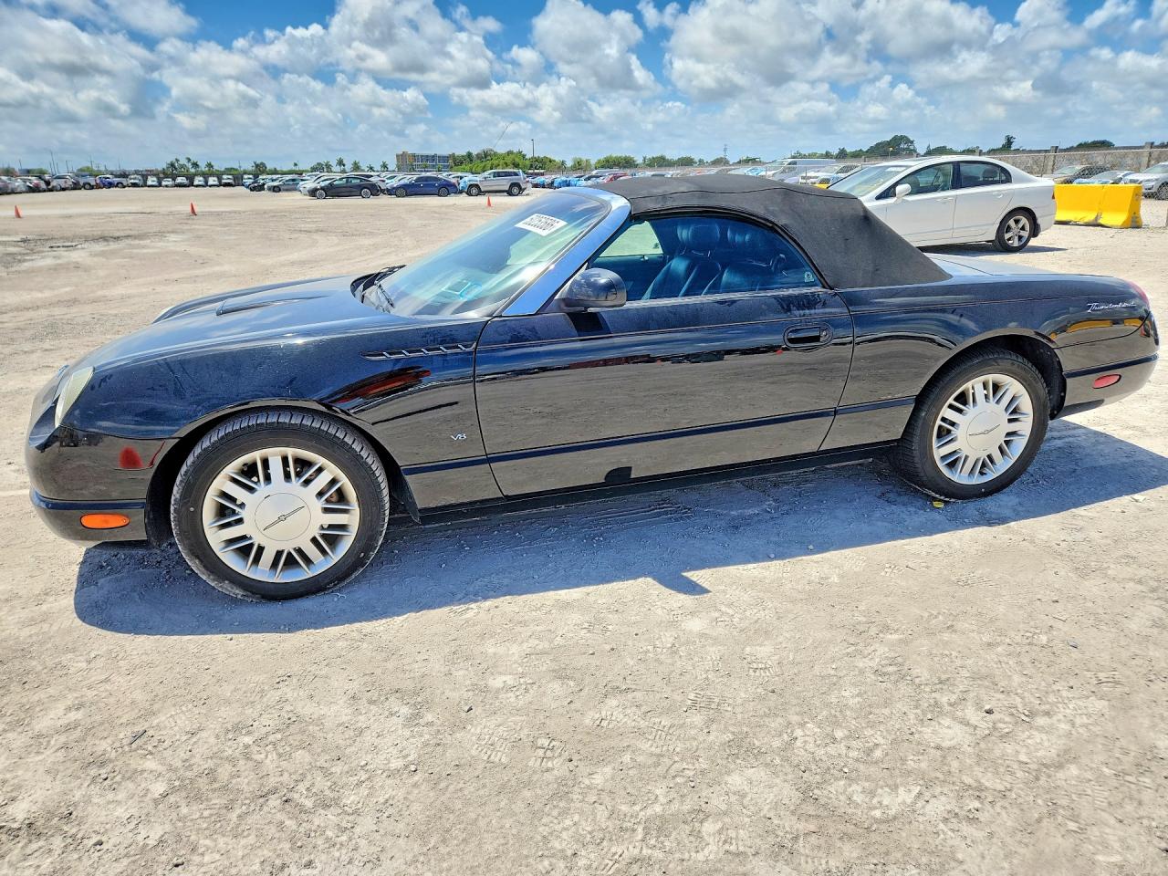 2003 Ford Thunderbird Deluxe, VIN 1FAHP60A03Y110570 — Minor dents and scratches