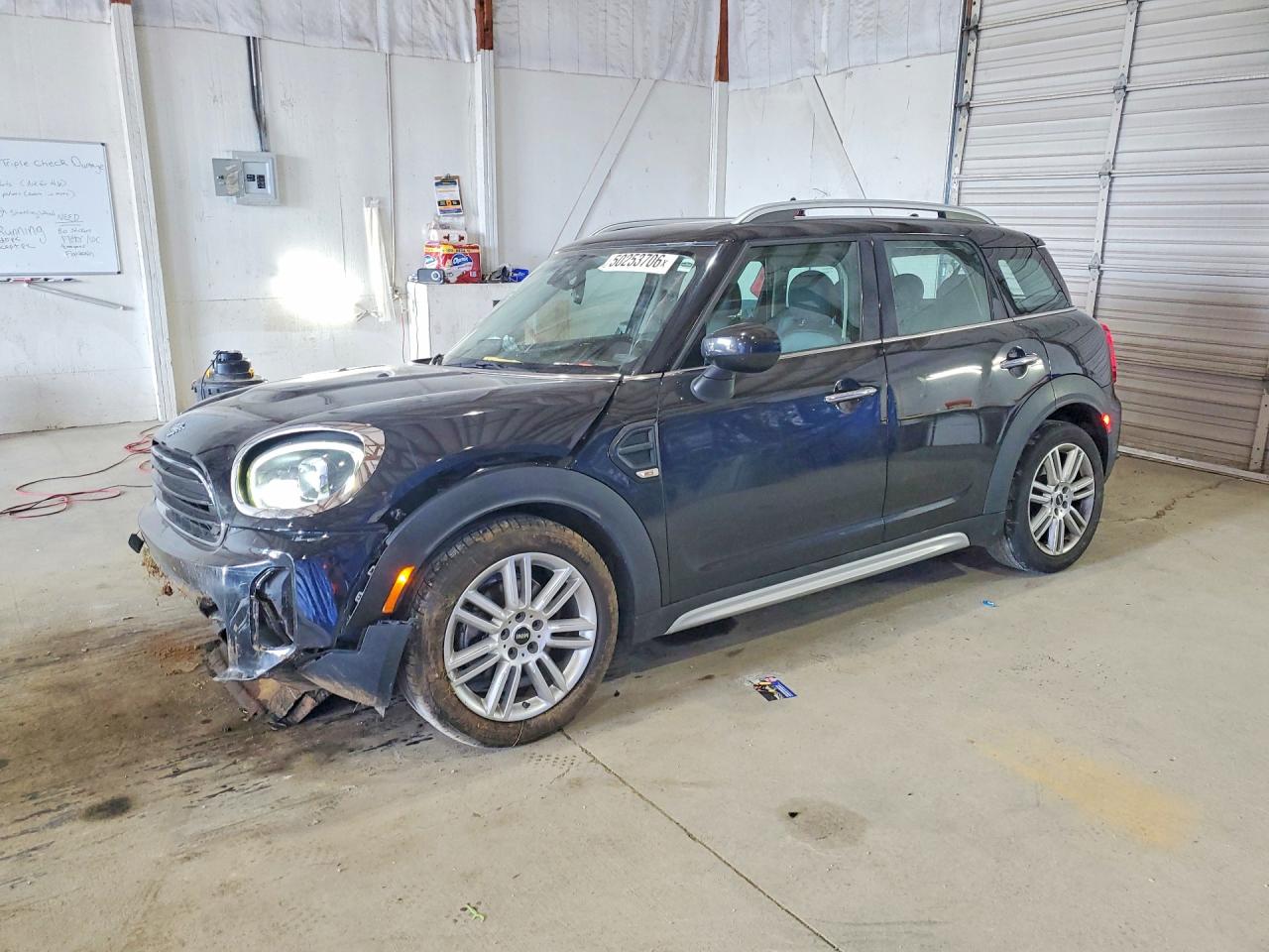 2022 MINI Countryman Cooper, VIN WMZ23BR09N3N60264 — Front end