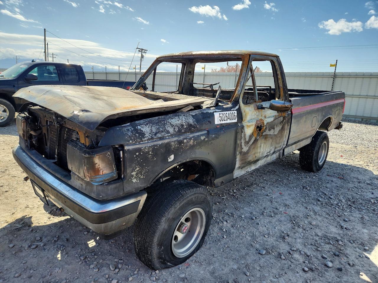 1990 Ford F-150, VIN 2FTEF14Y7LCA17837 — Burn