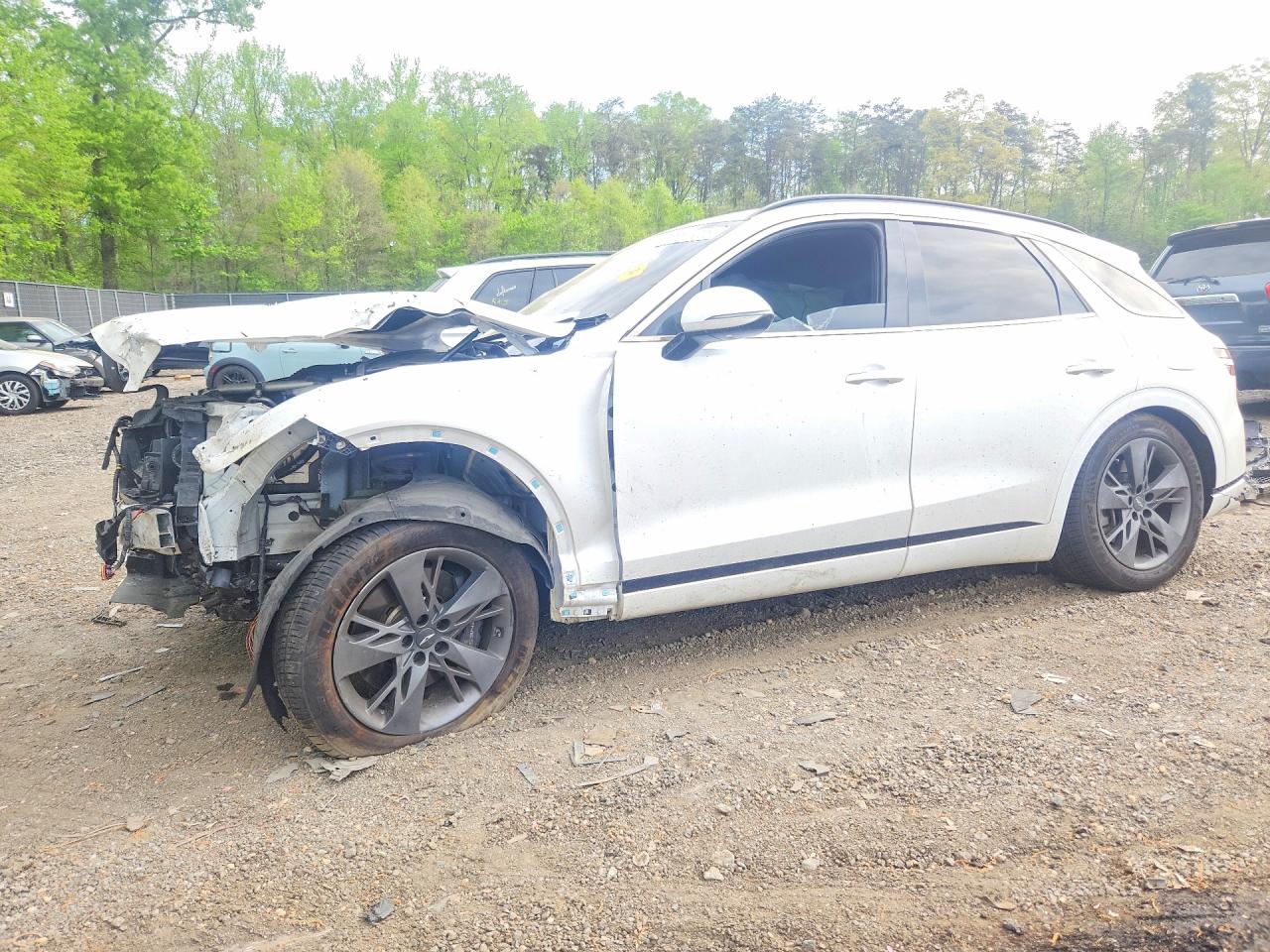 2022 Genesis GV70 Sport, VIN KMUMCDTC8NU015834 — Front end