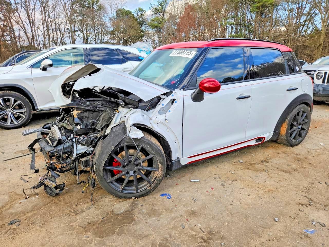 2015 MINI Countryman John Cooper Works, VIN WMWXD1C57FWS34767 — Front end