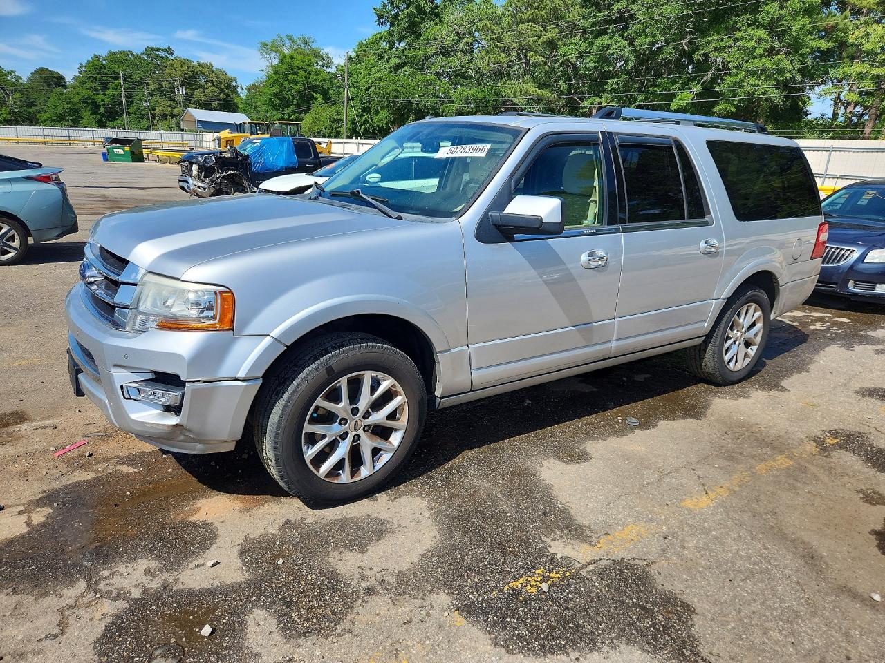 2017 Ford Expedition Max Limited, VIN 1FMJK1KT9HEA54015 — Side