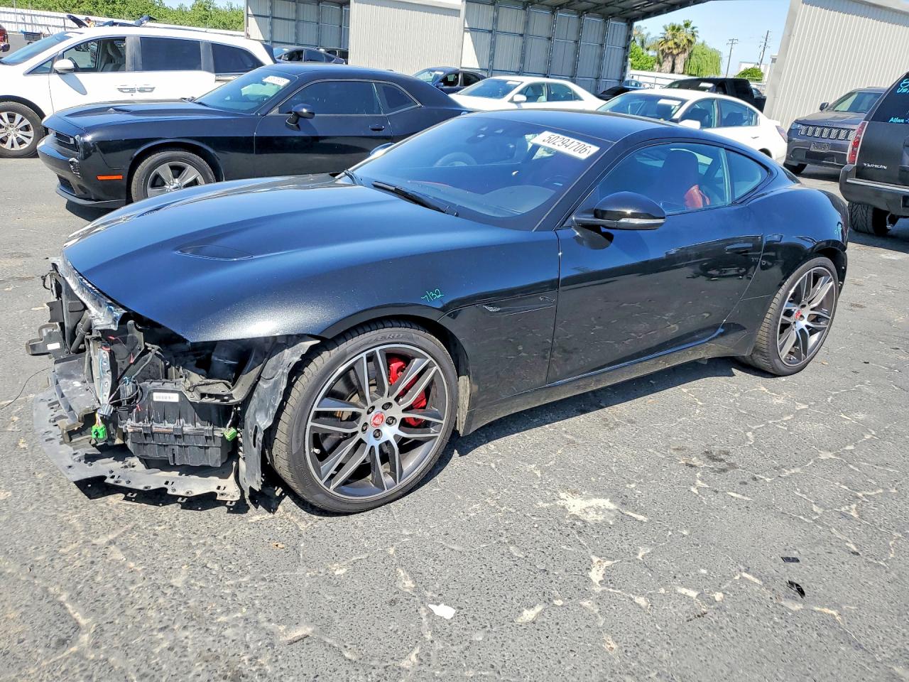 2023 Jaguar F-Type, VIN SAJDD1EE0PCK80898 — Перед