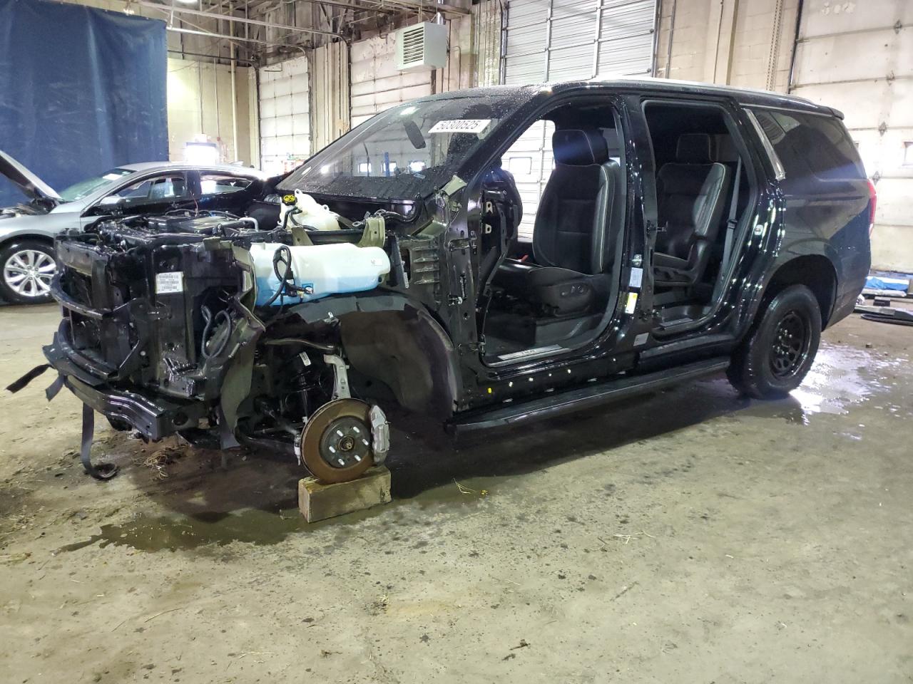 2021 GMC Yukon SLT, VIN 1GKS2BKD2MR121200 — Stripped