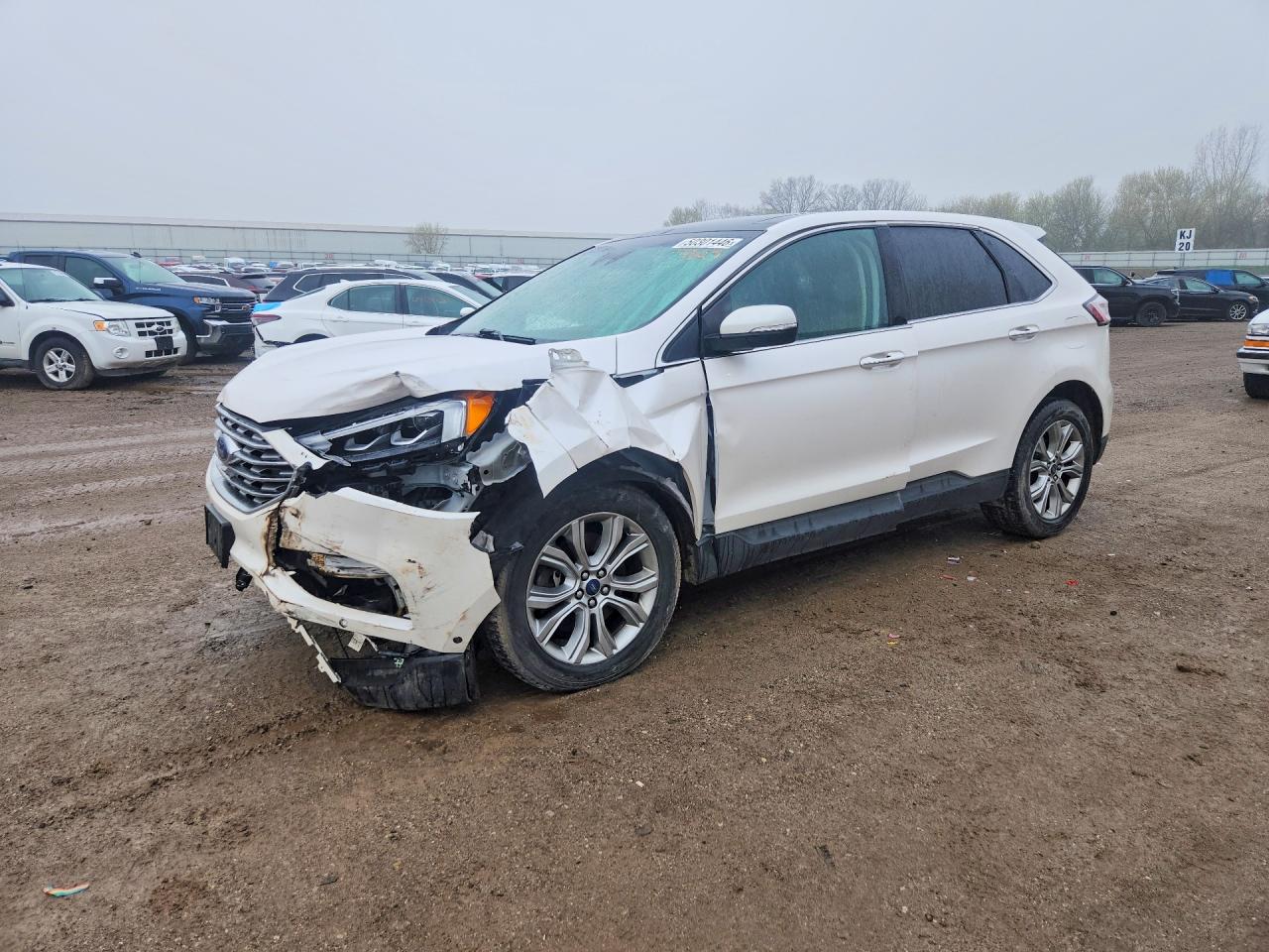 2019 Ford Edge Titanium, VIN 2FMPK4K96KBB30826 — Front end