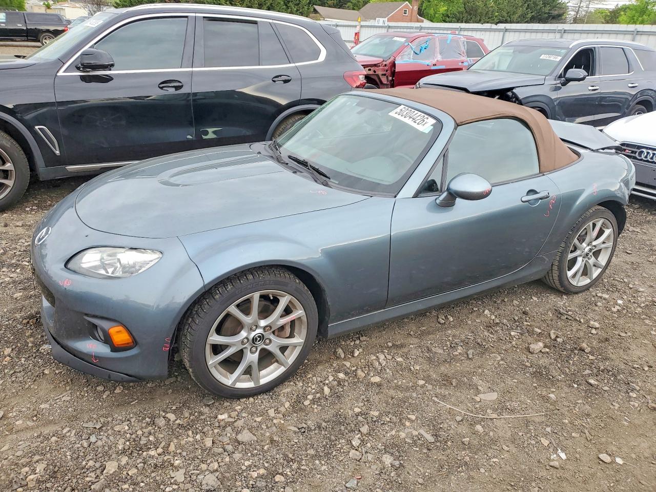 2013 Mazda MX-5 Miata Grand Touring, VIN JM1NC2NF5D0228832 — Rear end