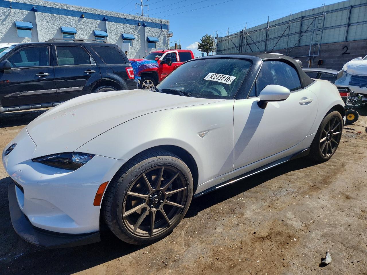 2016 Mazda MX-5 Miata Grand Touring, VIN JM1NDAD73G0119520 — Rear end