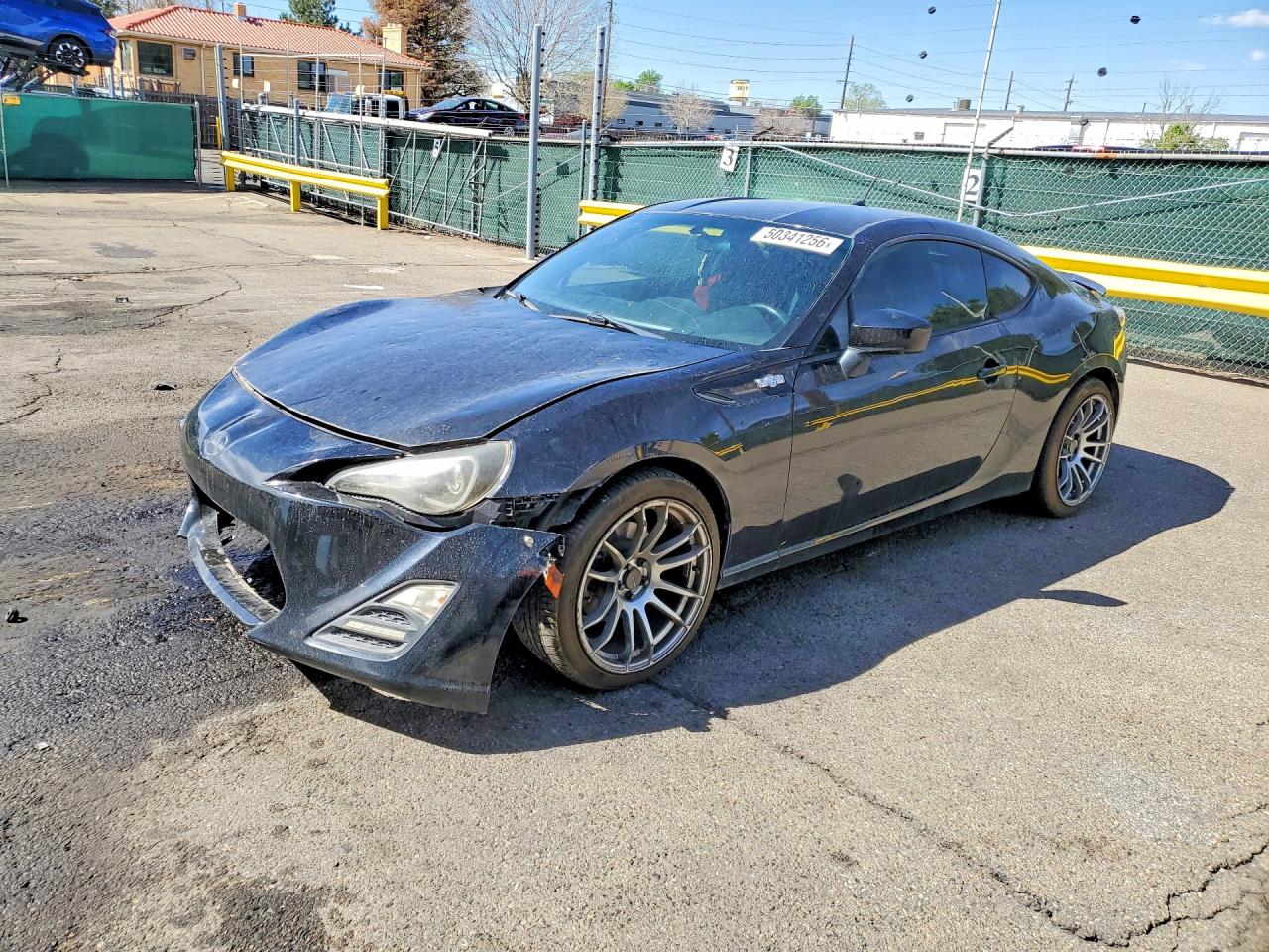 2013 Scion FR-S, VIN JF1ZNAA18D1727284 — Front end
