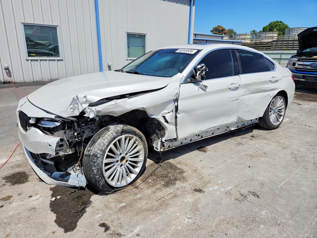 2015 BMW 4 Series 428i, VIN WBA4A5C59FD410359 — Front end
