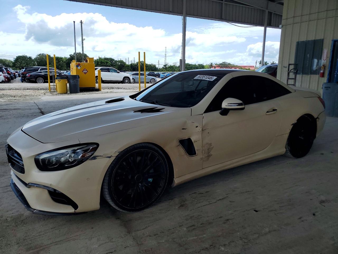 2013 Mercedes-Benz SL 550, VIN WDDJK7DA0DF000826 — Front end