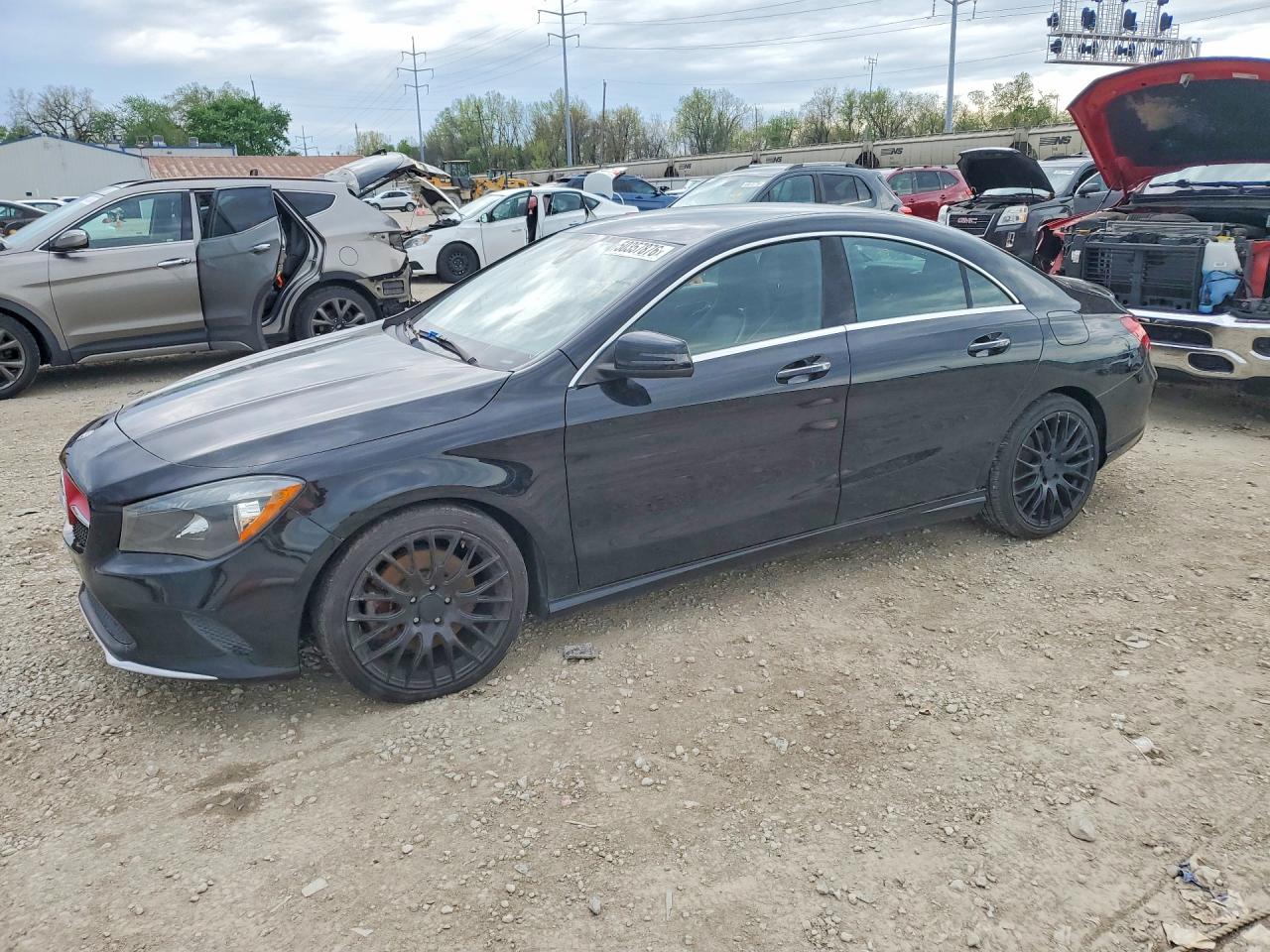 2019 Mercedes-Benz CLA 250, VIN WDDSJ4EB5KN704696 — Minor dents and scratches