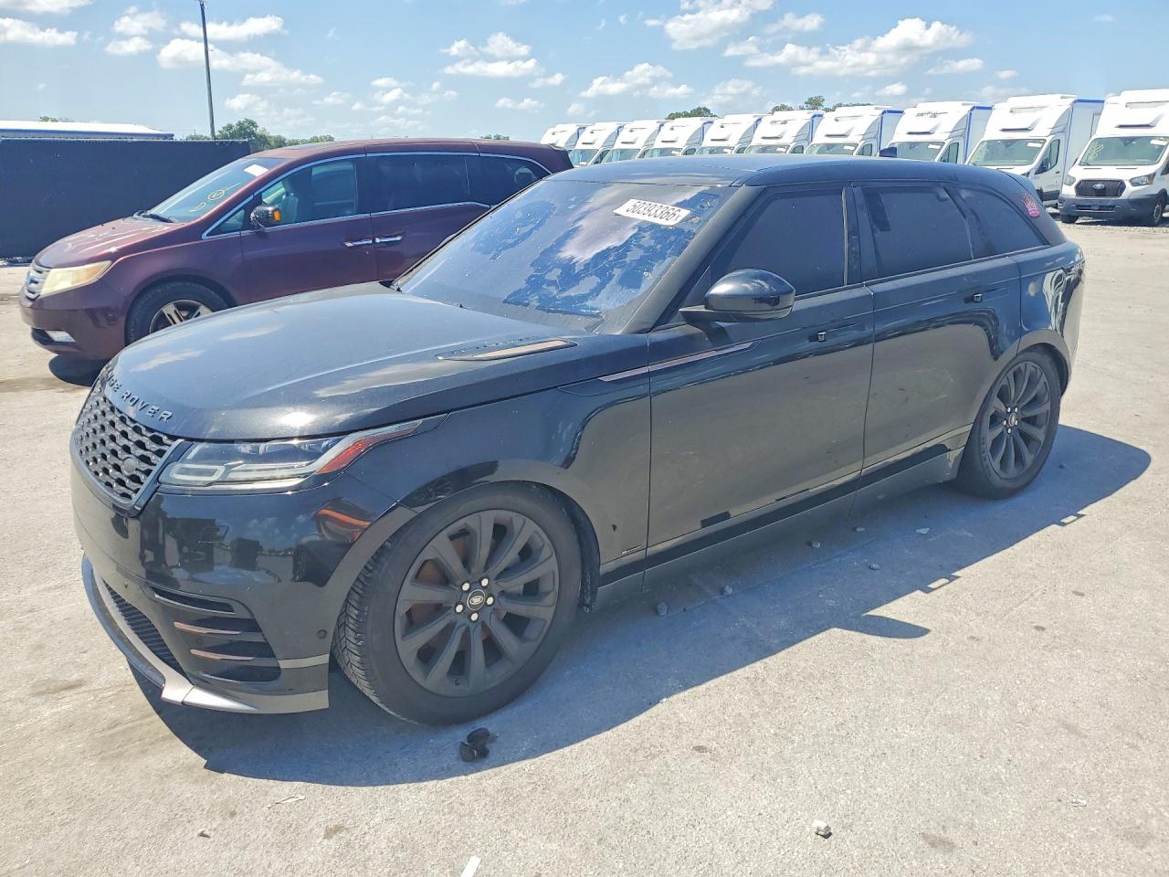 2018 Land Rover Range Rover Velar R-Dynamic SE, VIN SALYL2RV5JA741625 — Minor dents and scratches