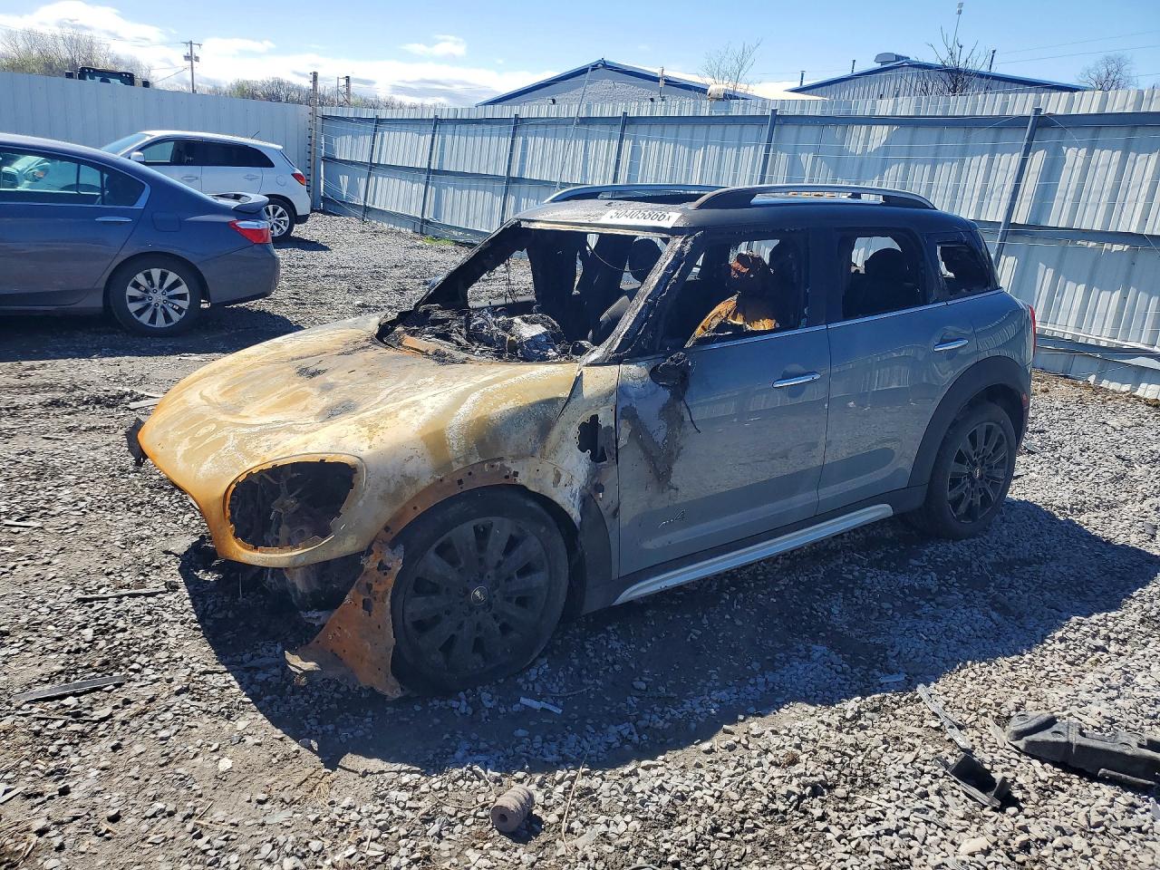 2018 MINI Countryman Cooper, VIN WMZYV5C30J3E03390 — Burn