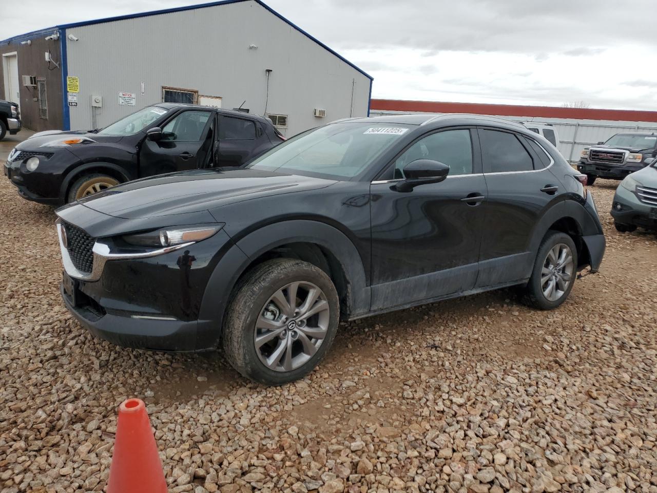 2023 Mazda CX-30 S Select, VIN 3MVDMBBM0PM562276 — Rear end